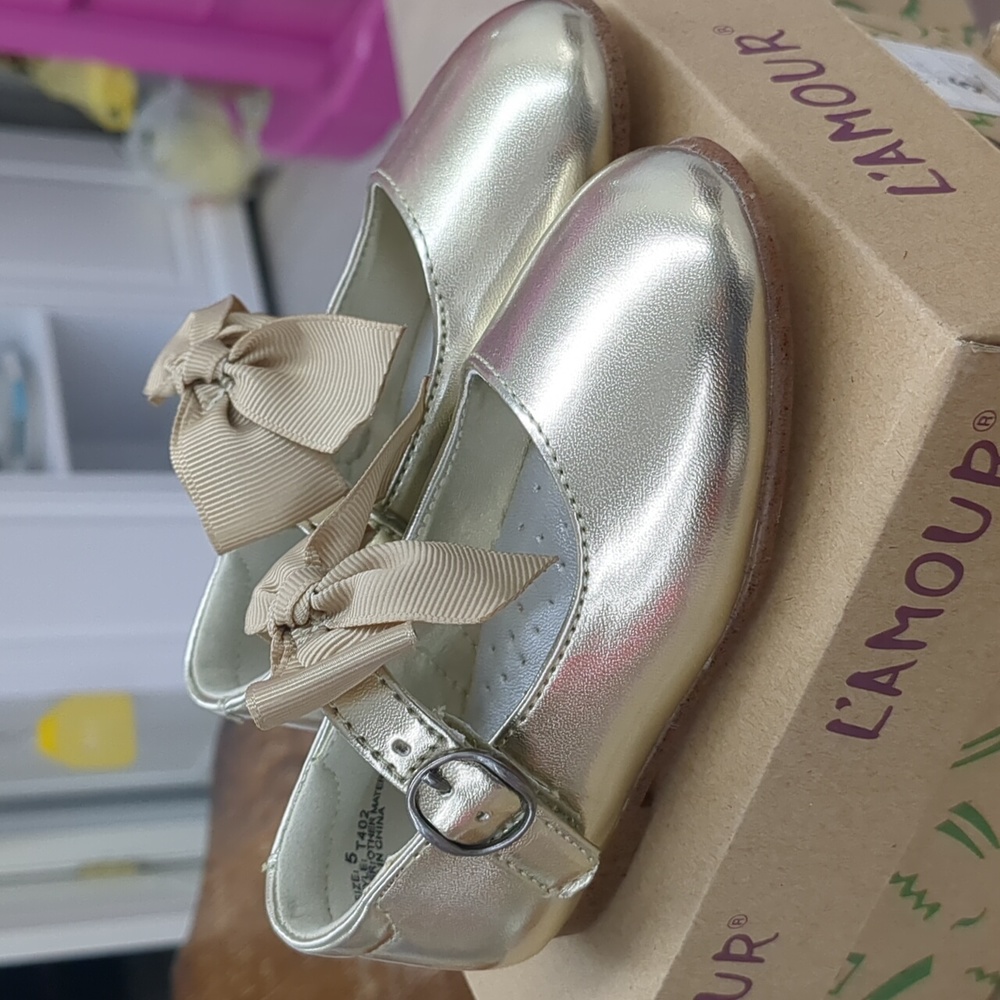 Lamour Children's Shoes